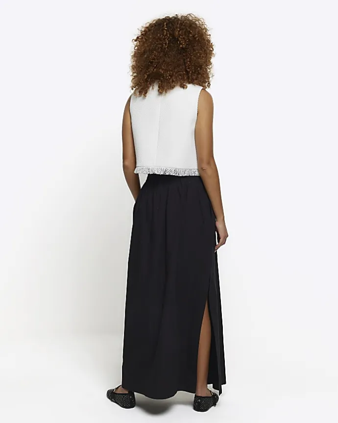 Black elasticated waist maxi skirt