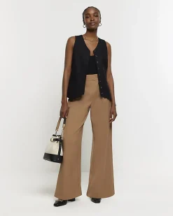 Black high V-neck waistcoat