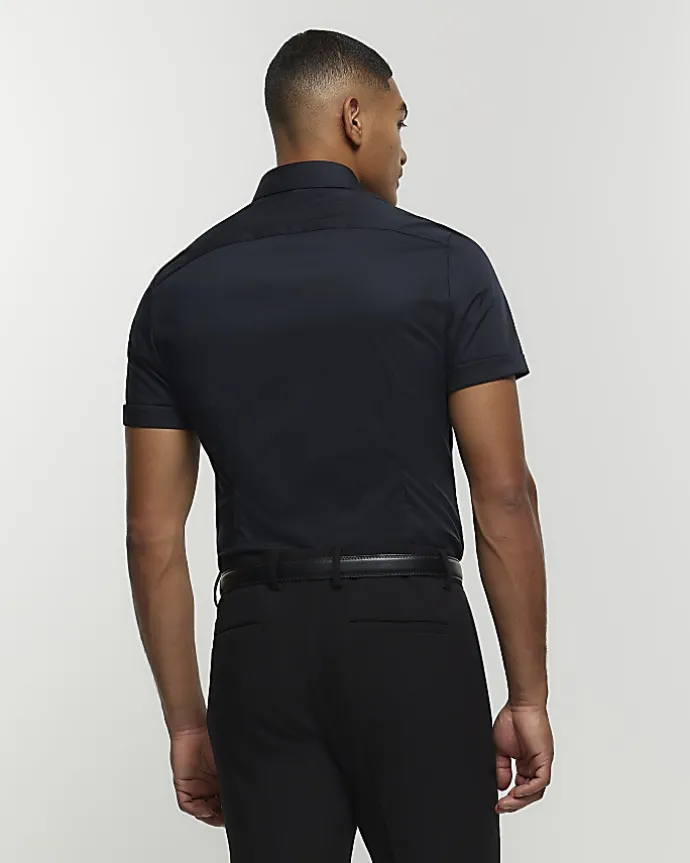 Black Muscle fit short sleeve shirt