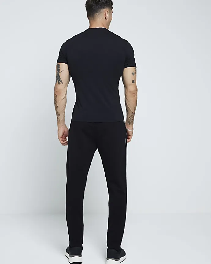 Black RI studio muscle fit t-shirt