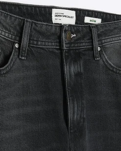 Black Sculpt Mom Jeans