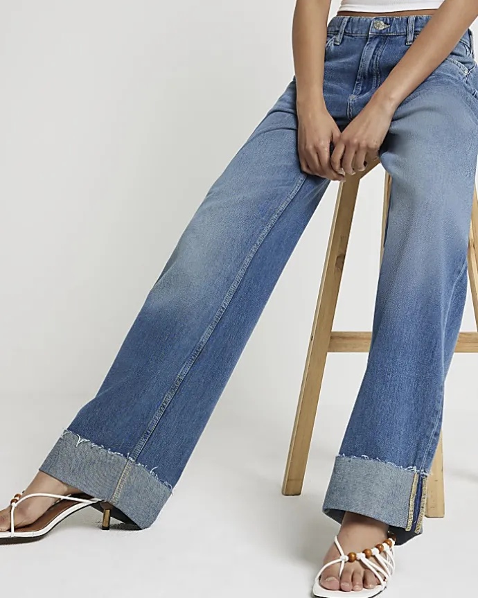 Blue mid rise loose baggy jeans