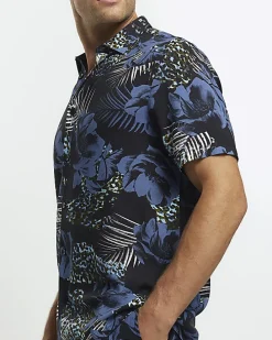 Blue regular fit floral short sleeve shirt