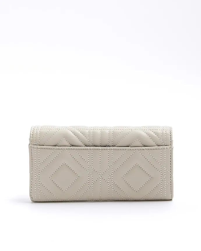 Cream quilted purse