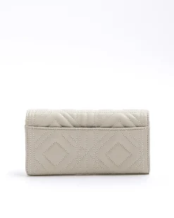 Cream quilted purse
