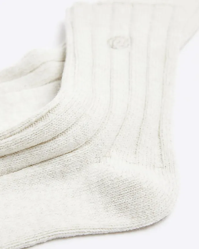 Cream rib socks