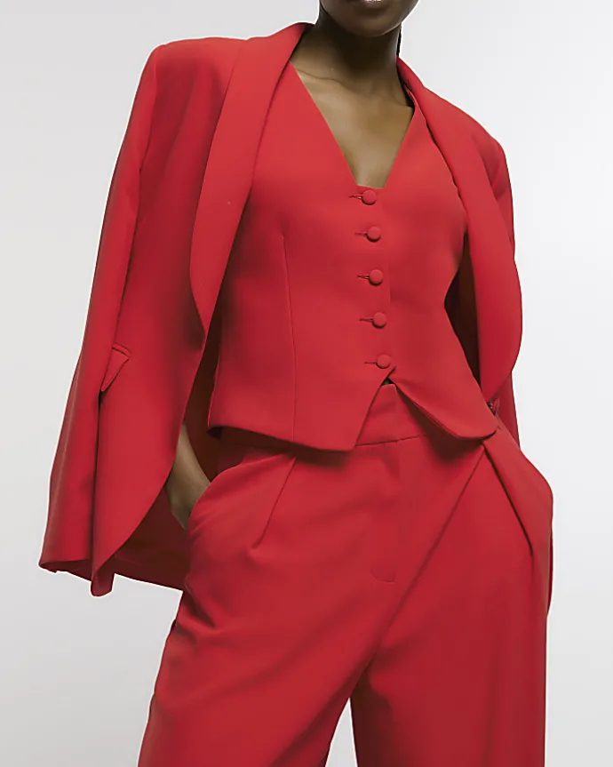 Red pleated wide leg trousers