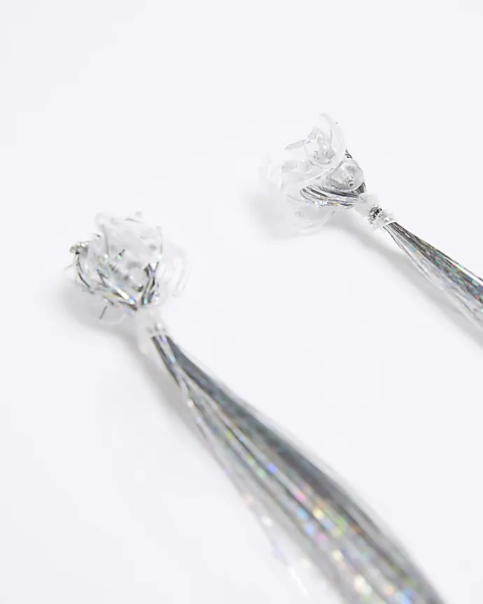 Silver tinsel clip hair accessory