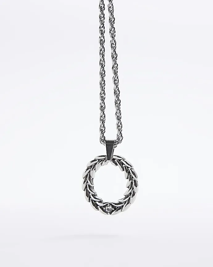 Silver Twist Ring Pendant Necklace